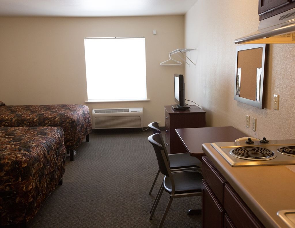 Woodspring Suites Kansas City ليبرتي الغرفة الصورة